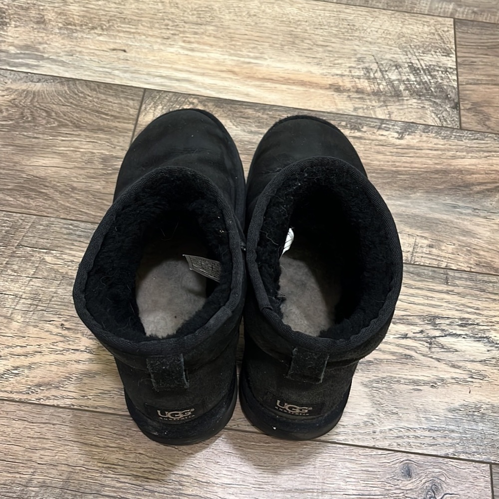 Ugg Classic Boot - image 7